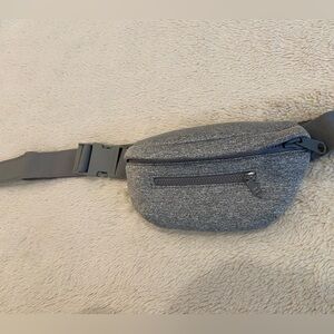 Dagne Dover Ace Belt Bag Grey Heather Neoprene Fanny Pack